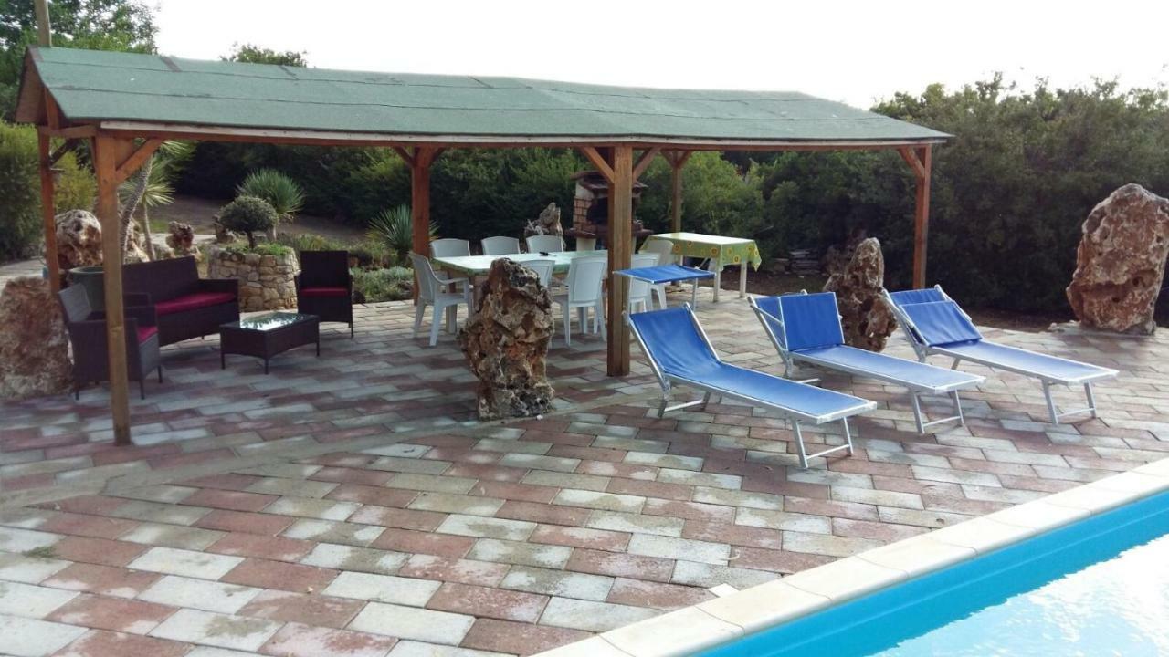 Villa Angioj Tottubella Esterno foto
